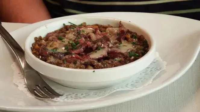 Chez Max_Magenta_slider_image_3