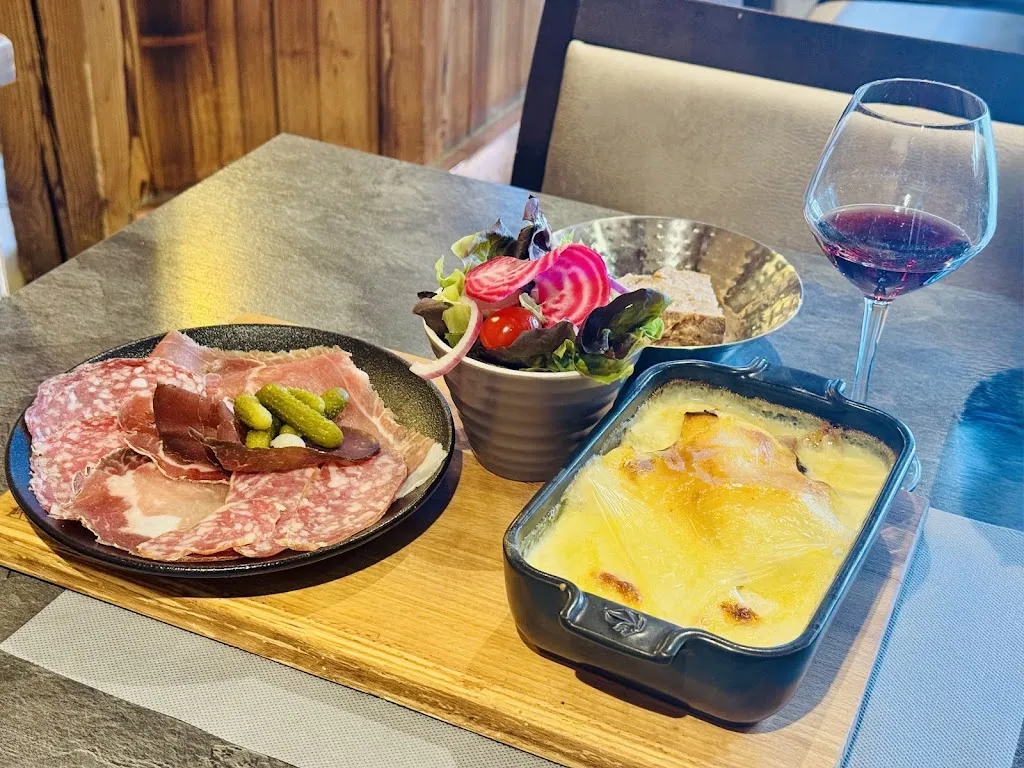 Restaurant Le Fer à Cheval_Chamonix-Mont-Blanc_slider_image_3