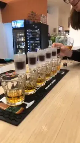 Lez'Arlequins_Épernay_slider_image_2