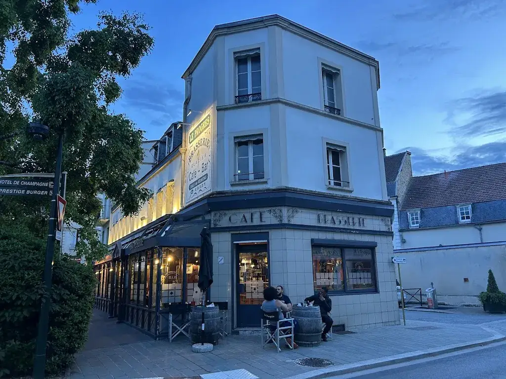 Rob Tomlinson_Le Progrès_Épernay_review