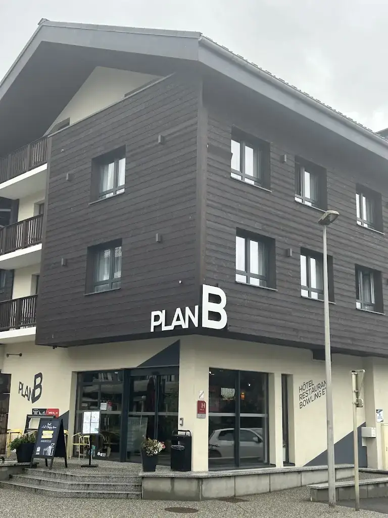 Peter Bates_PlanB Living Chamonix - Restaurant & Bar_Chamonix-Mont-Blanc_review