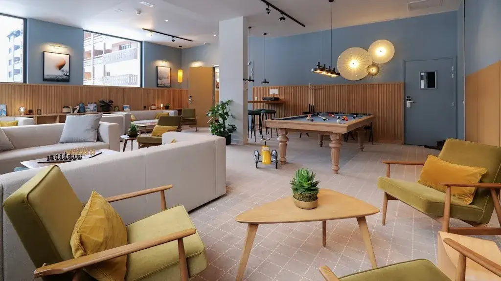 PlanB Living Chamonix - Restaurant & Bar restaurante en Chamonix-Mont-Blanc