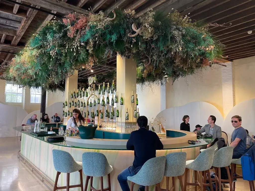 Carolien Coenen_Cellier Belle Epoque - by Perrier-Jouet_Épernay_review