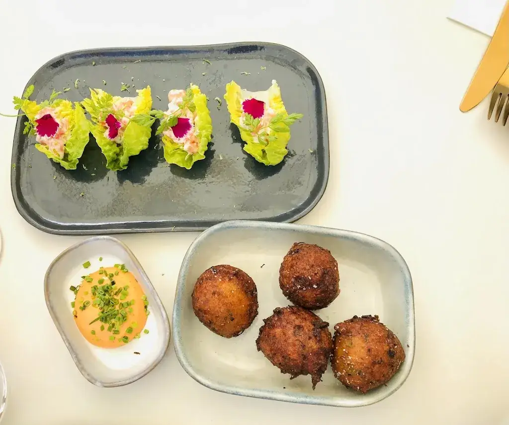 Cellier Belle Epoque - by Perrier-Jouet_Épernay_slider_image_3