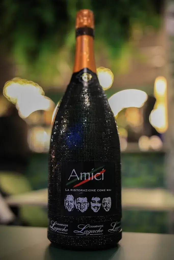 Amici_Épernay_slider_image_3