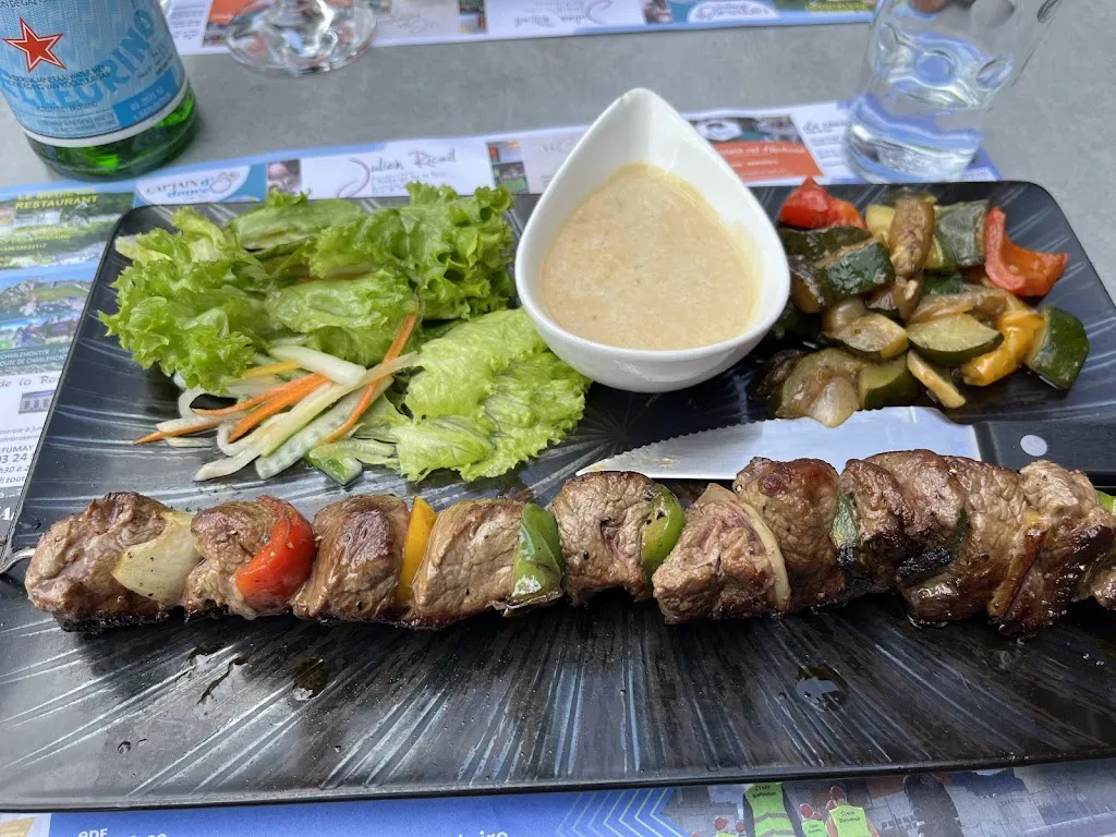 Hostellerie de la Vallée_Fumay_slider_image_2