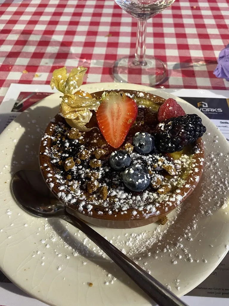 Regis Chopineaux_Brasserie des grottes de nichet_Fromelennes_review