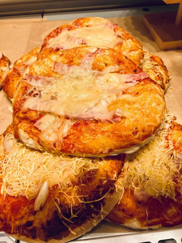 Menü_Boulangerie Artisanale SAREK - Pains et Viennoiseries Maison à Fromelennes proche Givet_Fromelennes_Bild_4