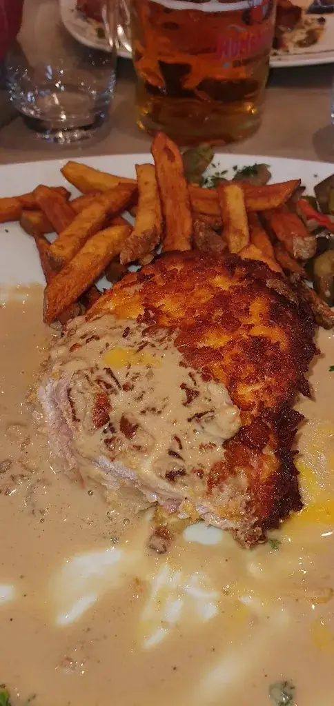 Ronald Cuadra_Le Cordon Rouge_Furdenheim_review