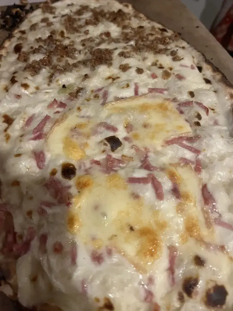 Marjo Sins_Taverne de l'Ackerland_Handschuheim_review