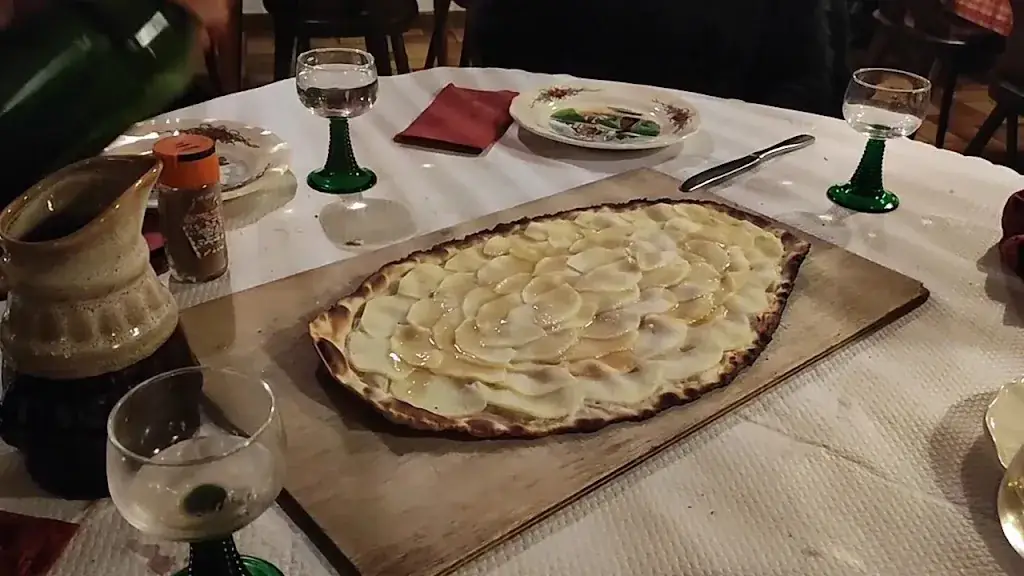 Taverne de l'Ackerland_Handschuheim_slider_image_2