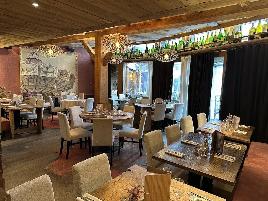 Naim A_Restaurant Le Carrousel_Chamonix-Mont-Blanc_review