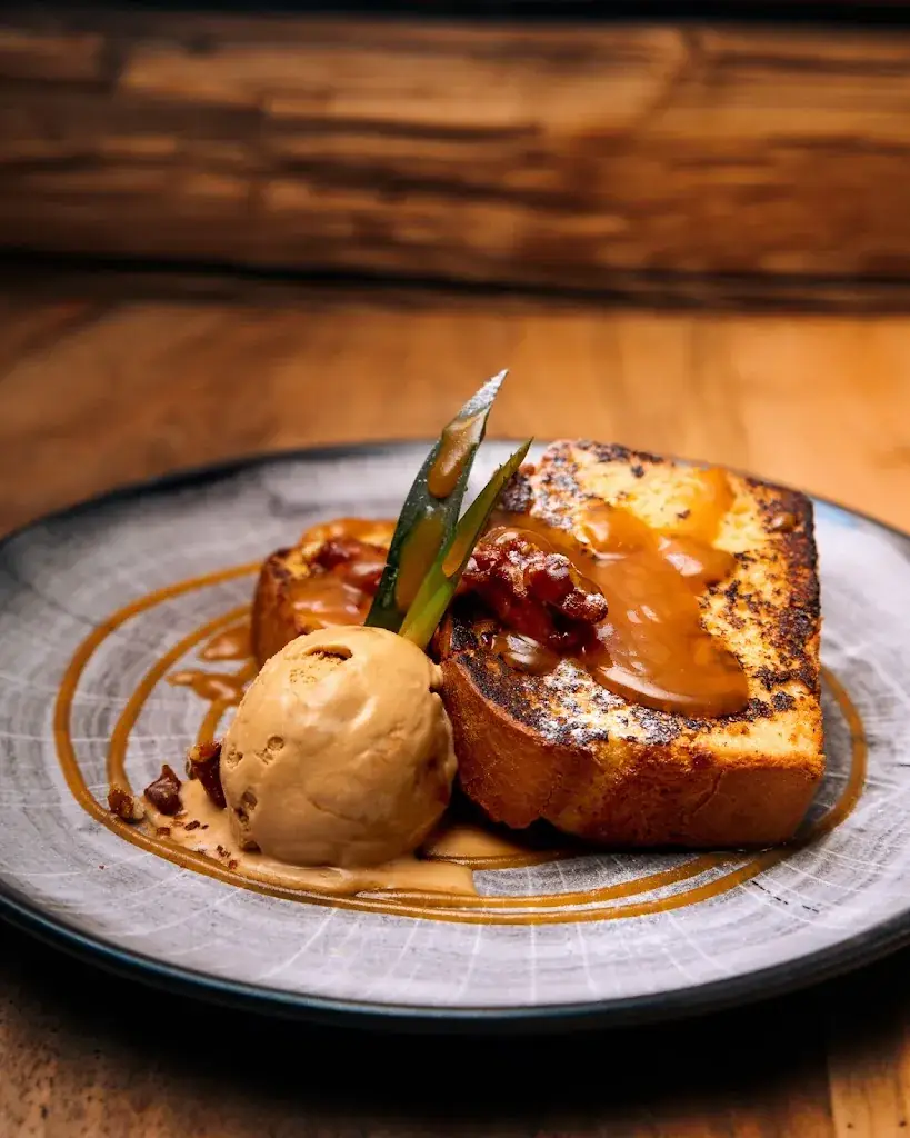 Restaurant Le Carrousel_Chamonix-Mont-Blanc_slider_image_3