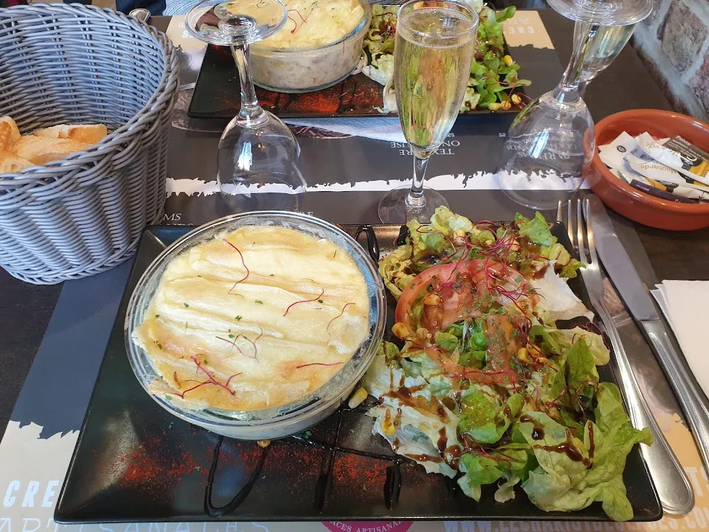 Laura Faucheron_Café de l’étoile : Bar, Brasserie, Restaurant_Fismes_review