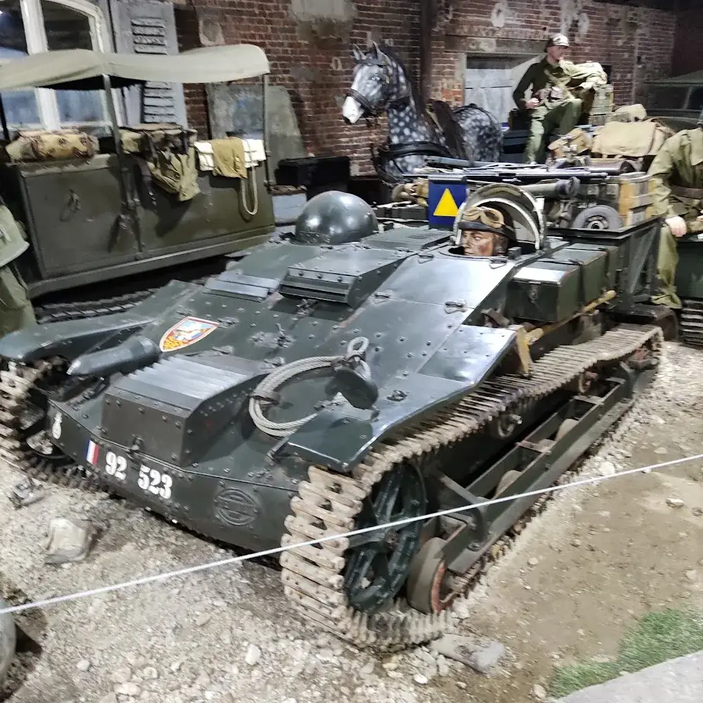 France 40's vehicules museum restaurant à Fismes