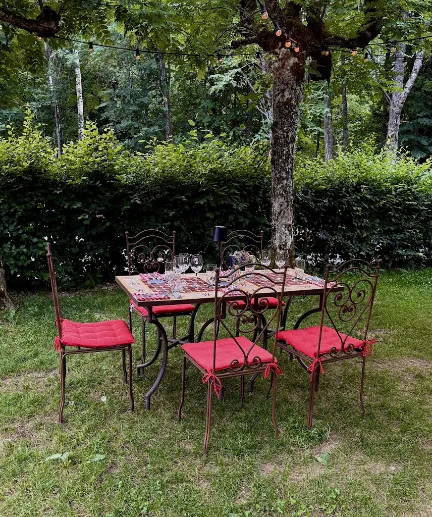 Janet Saville_L'Index-Chamonix_Chamonix-Mont-Blanc_review