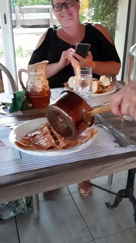 L'AVENTURE_Bourg-et-Comin_slider_image_2