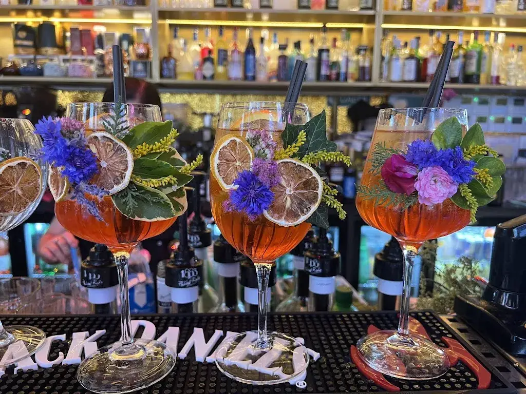 MISS YU_57290_slider_image_3