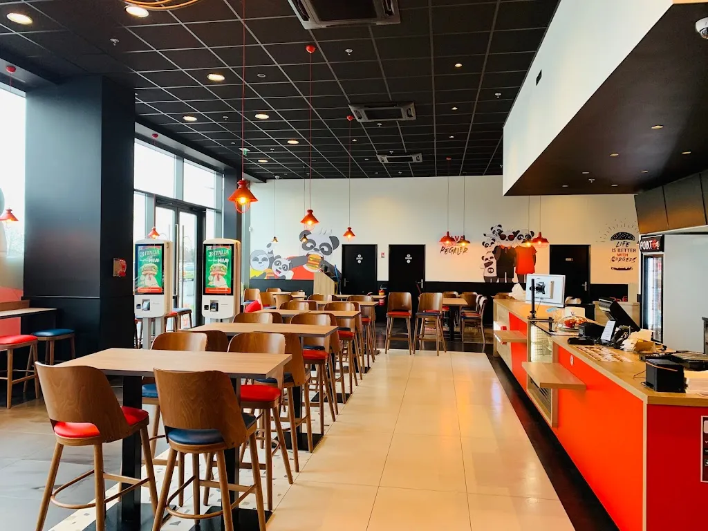 POINT B Fameck_Fameck_slider_image_1