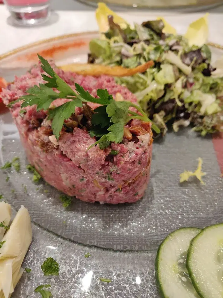 Graver256_L'Auberge de Julie_Illange_review