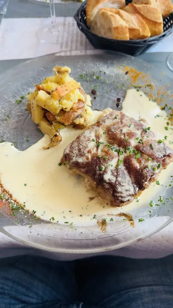 Francois Vidrin_L'Auberge de Julie_Illange_review