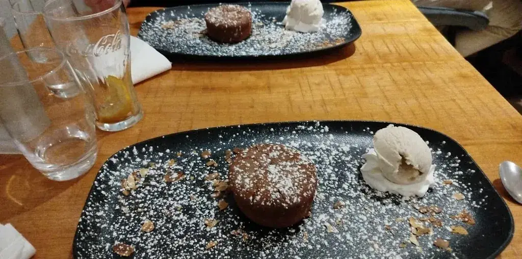 Ophelie Groisard_Aux Bouchées d'Or_Terville_review