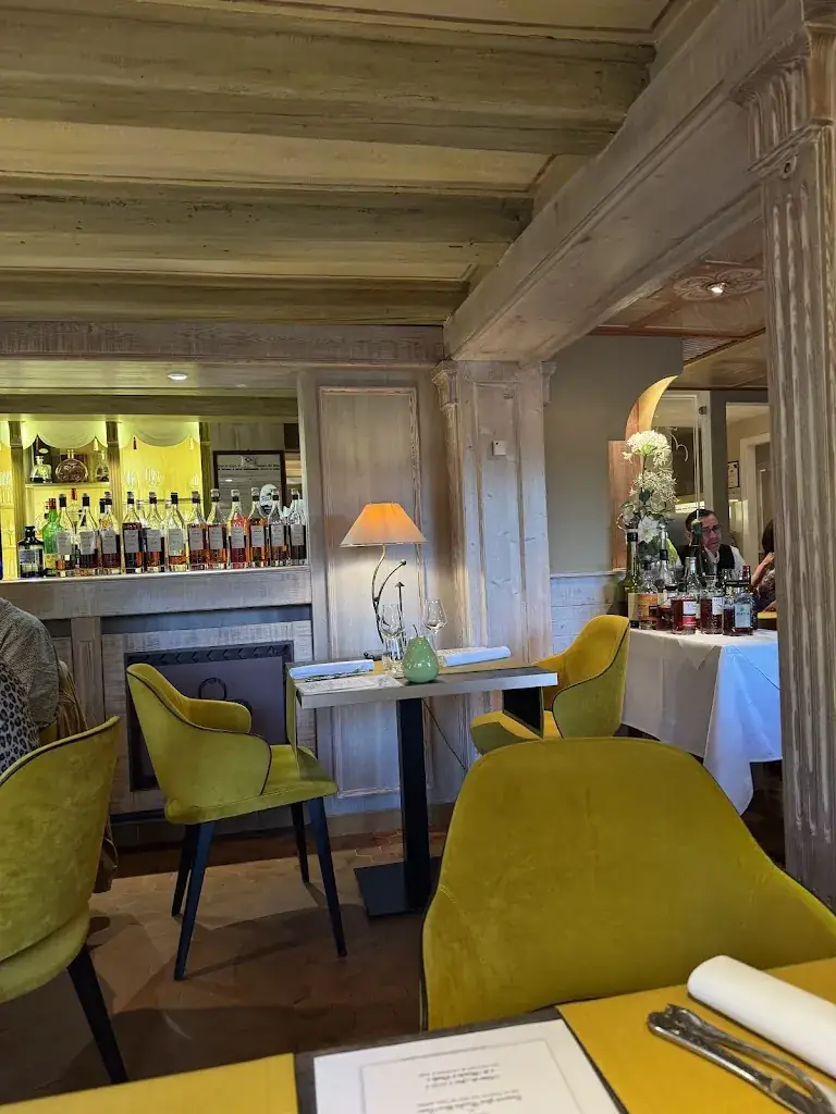 Restaurant Au Cheval Noir_Kilstett_slider_image_1