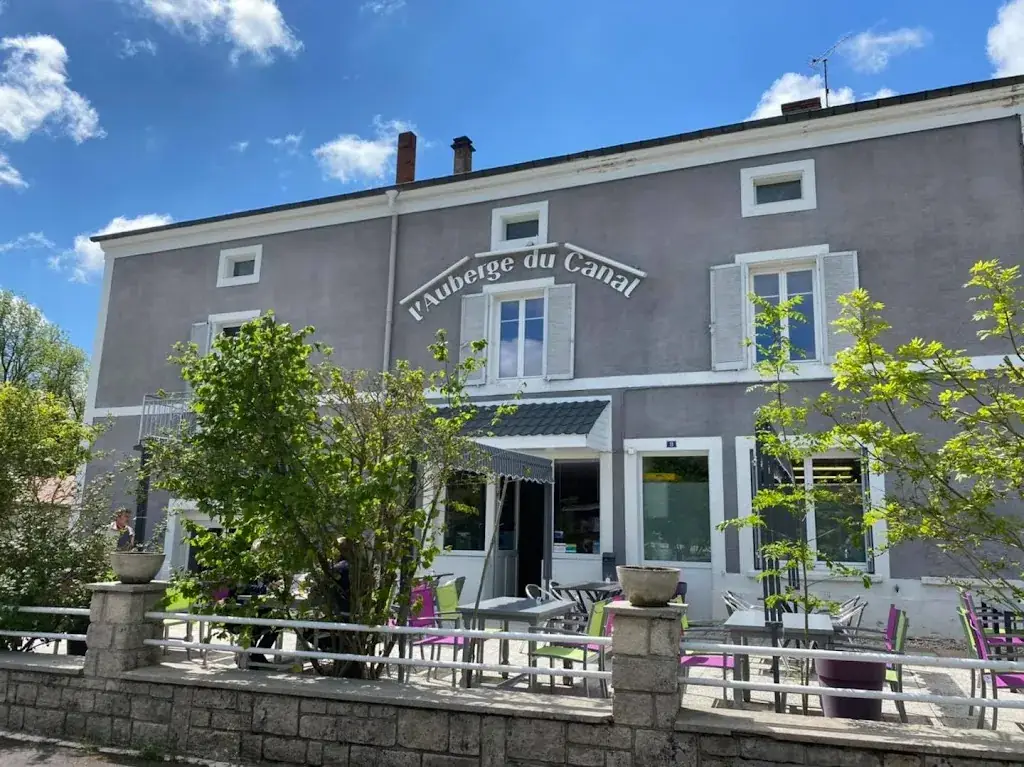 Hôtel Restaurant - auberge du canal_Houdelaincourt_slider_image_1