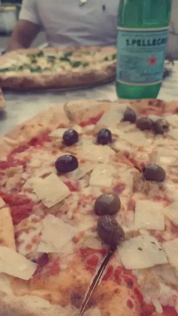 Mehdi Rennaia_Azzurra Mia florange_Florange_Bewertung