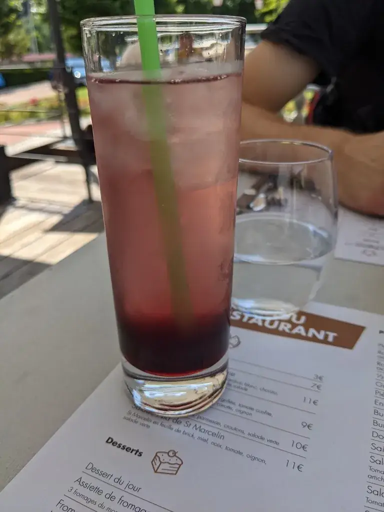 Nathalie Lawrence_Casino d'Allevard_Allevard_review