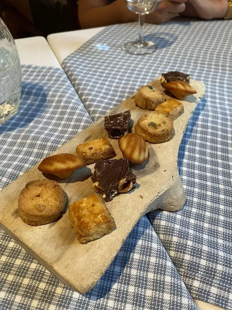 Jillian Crisp_La Maison Carrier_Chamonix-Mont-Blanc_review