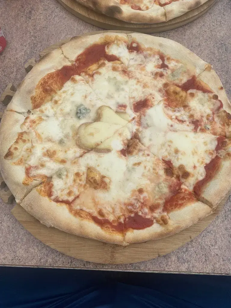 Menu_Mario's pizza_Gorcy_image_9