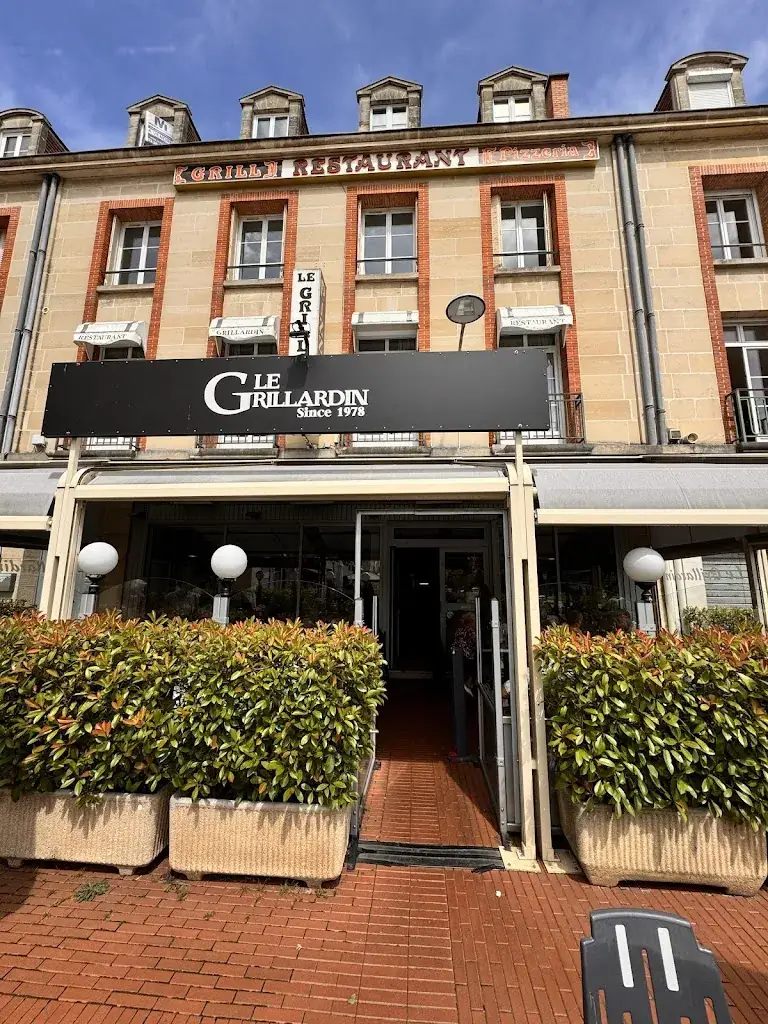 R UY_Le Grillardin_Vitry-le-François_review