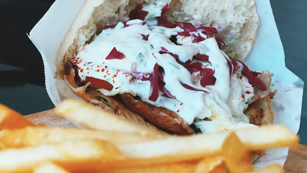 Red grill guenange_Guénange_slider_image_2