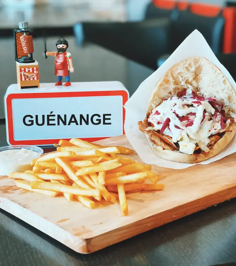 Red grill guenange_Guénange_slider_image_3