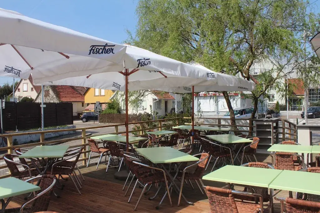 Au Tilleul restaurante en Gumbrechtshoffen