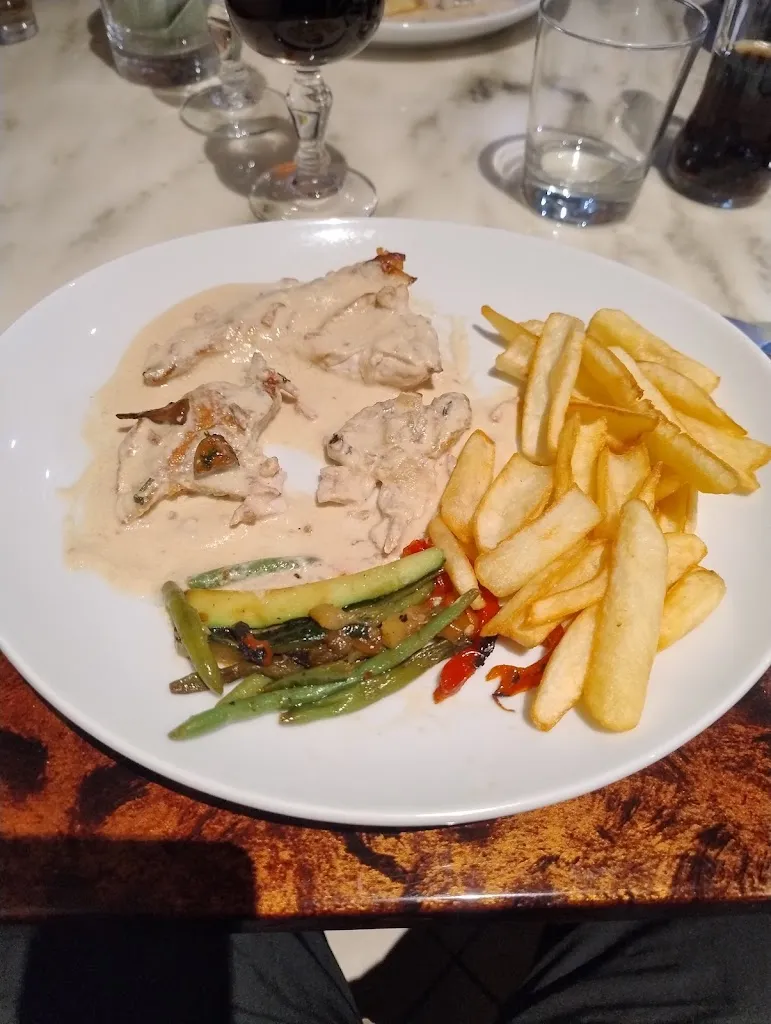 Le Debussy_Ham-sous-Varsberg_slider_image_3