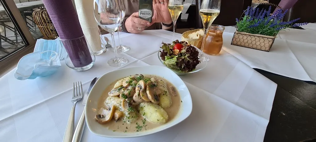 Le Cocon_Rouhling_slider_image_2