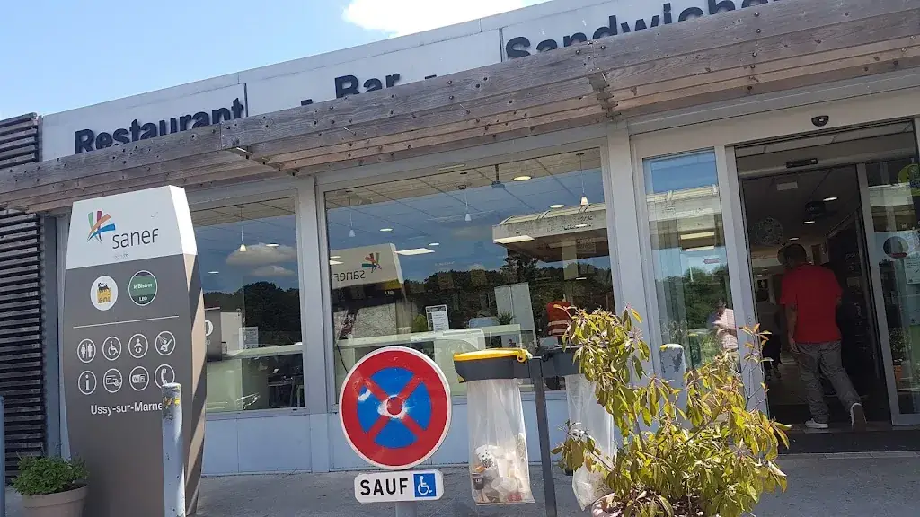 LEO RESTO - AIRE DE GUEUX_Gueux_slider_image_1