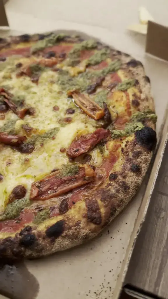 Les pizzas du circuit_Gueux_slider_image_2