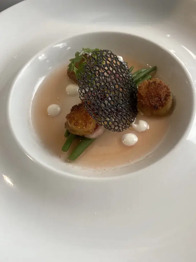 Mădălina Manolache_L'émulsion_Chassieu_review