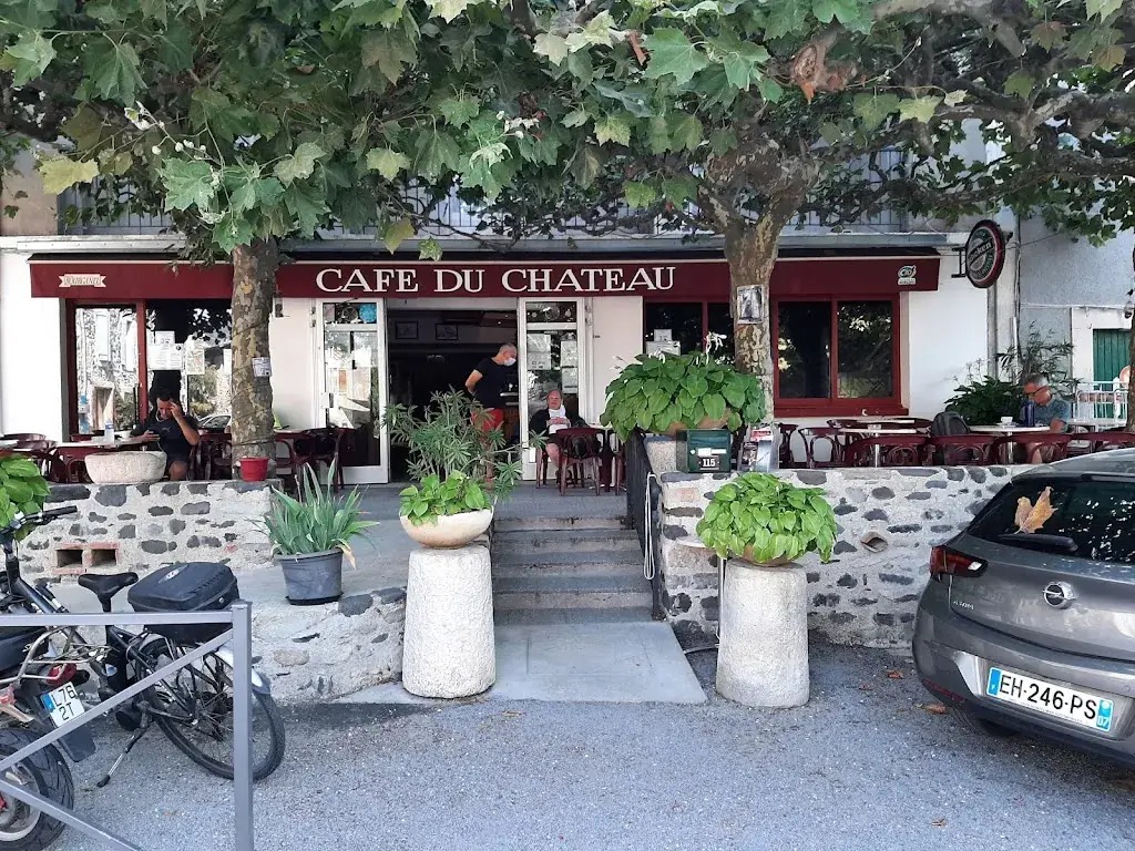 Au château_Alba-la-Romaine_slider_image_1