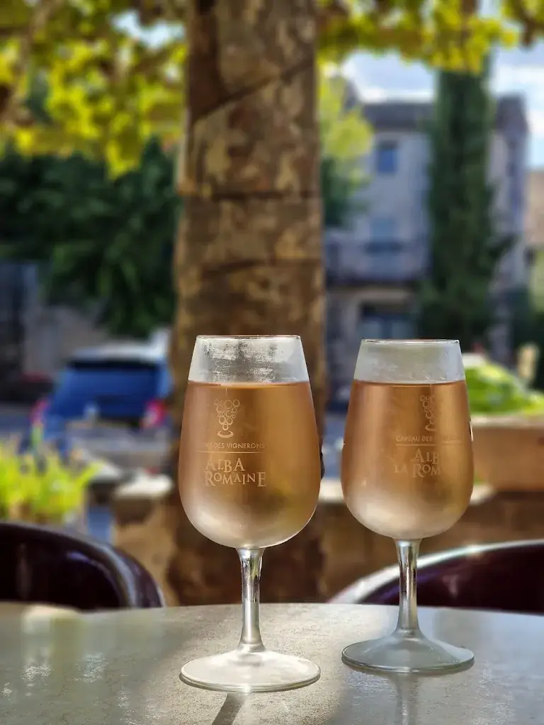 Au château_Alba-la-Romaine_slider_image_2