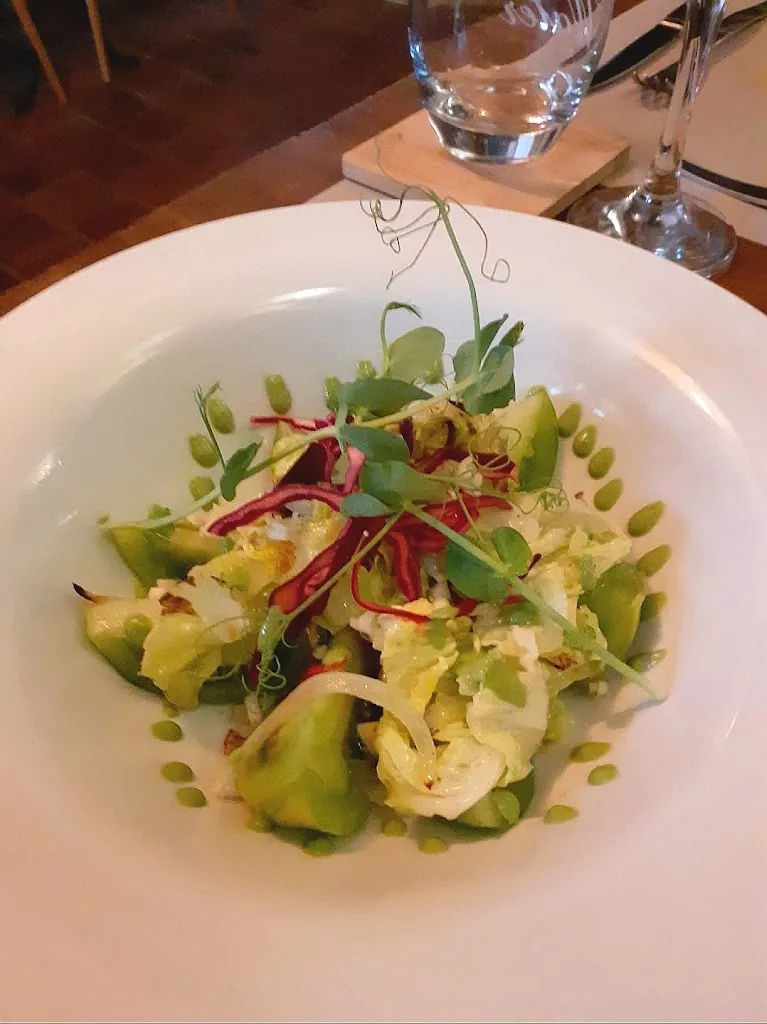 Charly Bistro_Rochefort-en-Terre_slider_image_2