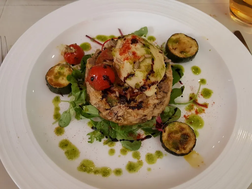 Nick Rowsell_La Cote Verte_Thonnance-lès-Joinville_review