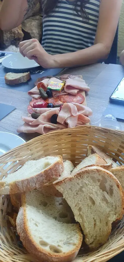 Menu_« LES CHARLYROTS » Mamma Gina_Charly_image_4