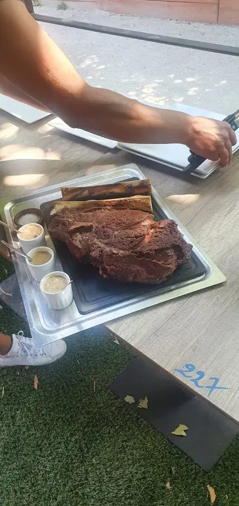 Menu_« LES CHARLYROTS » Mamma Gina_Charly_image_6