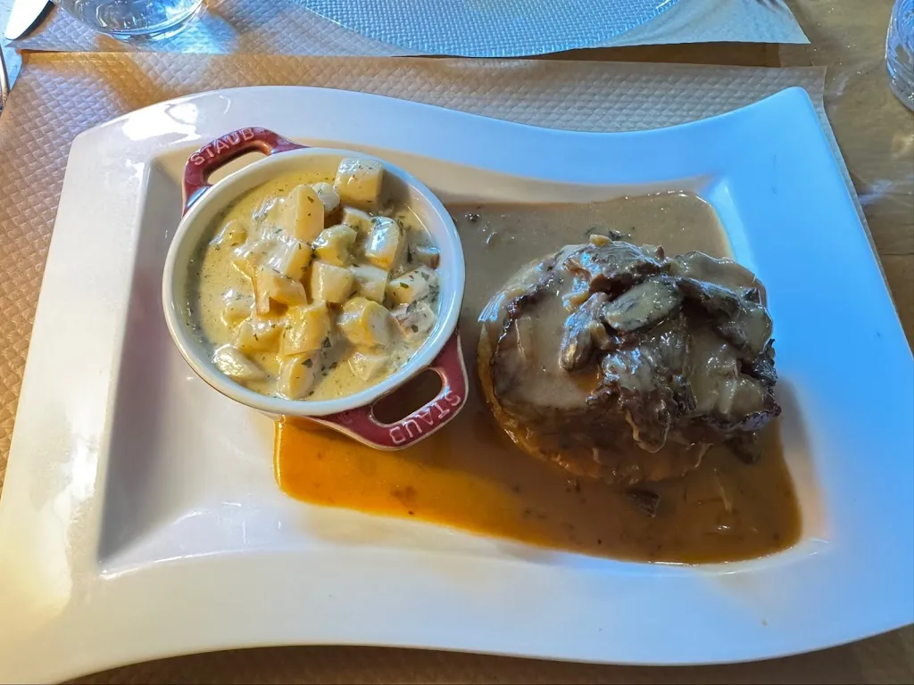 Adrian Galis_Au Bœuf Rouge_Hégenheim_reseña