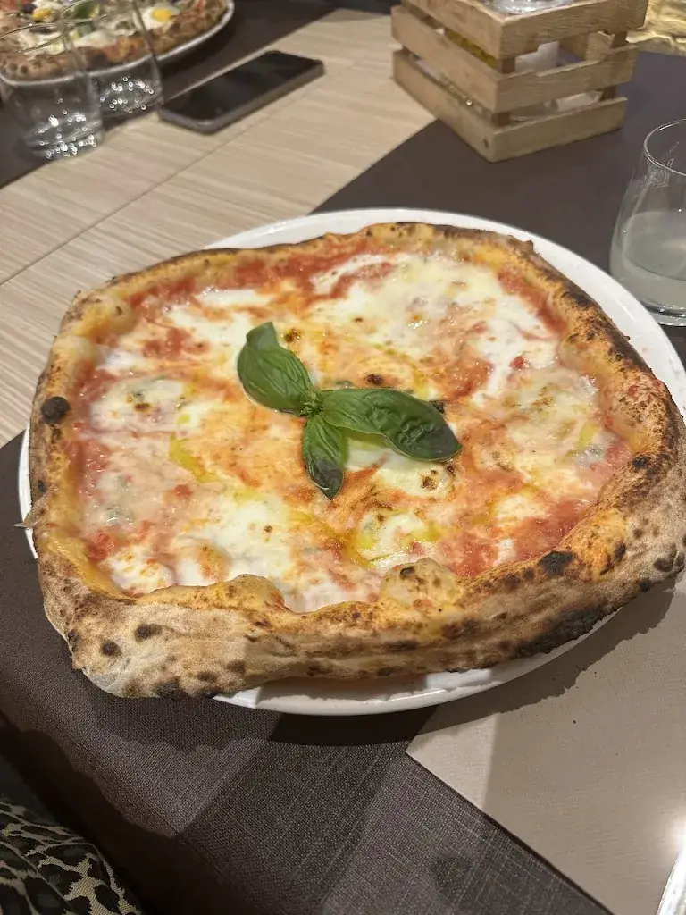Maria Di Maio_La Bufala Italian Pizza & Pasta_Hégenheim_Bewertung