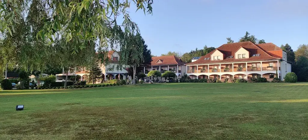 Robert Vassallo_Hôtel Restaurant Saint-Hubert - Hambach Sarreguemines_Hambach_Bewertung